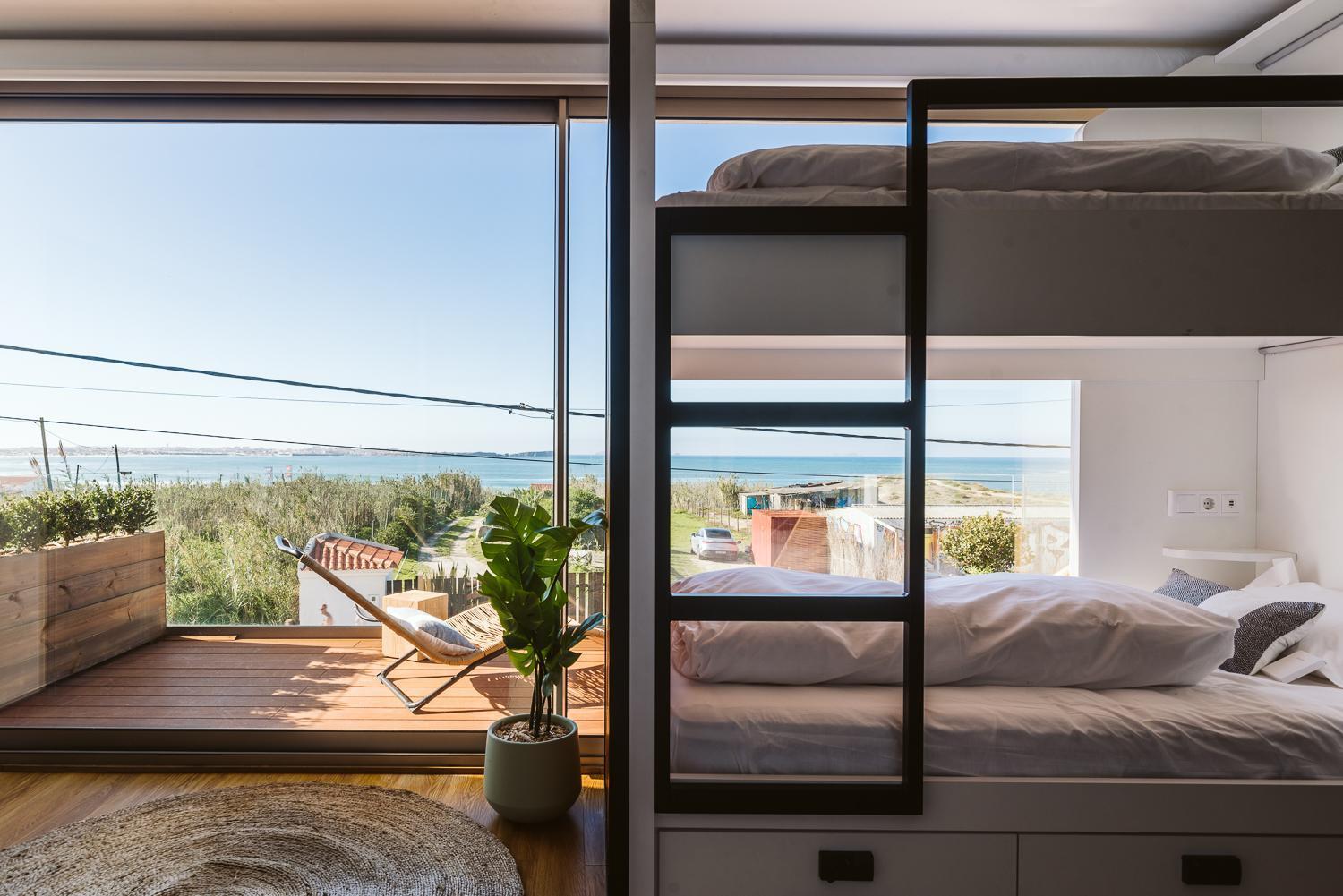 The Salty Pelican Yoga & Surf Retreat Peniche Zimmer foto