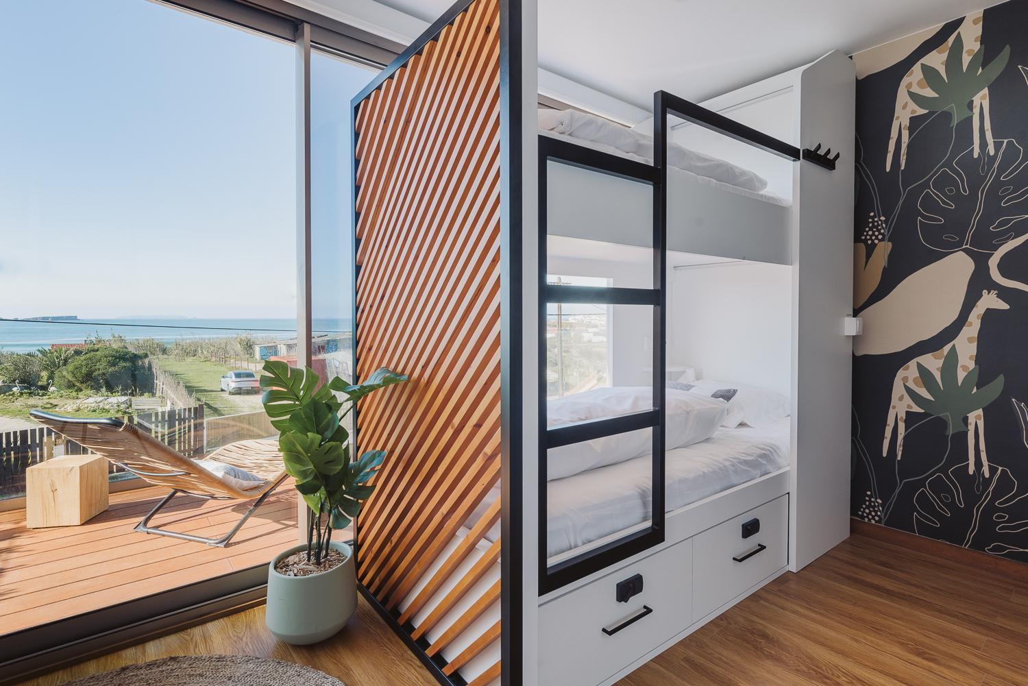 The Salty Pelican Yoga & Surf Retreat Peniche Zimmer foto