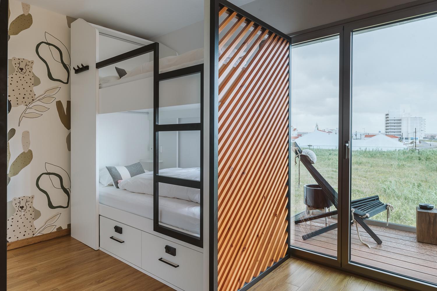 The Salty Pelican Yoga & Surf Retreat Peniche Zimmer foto